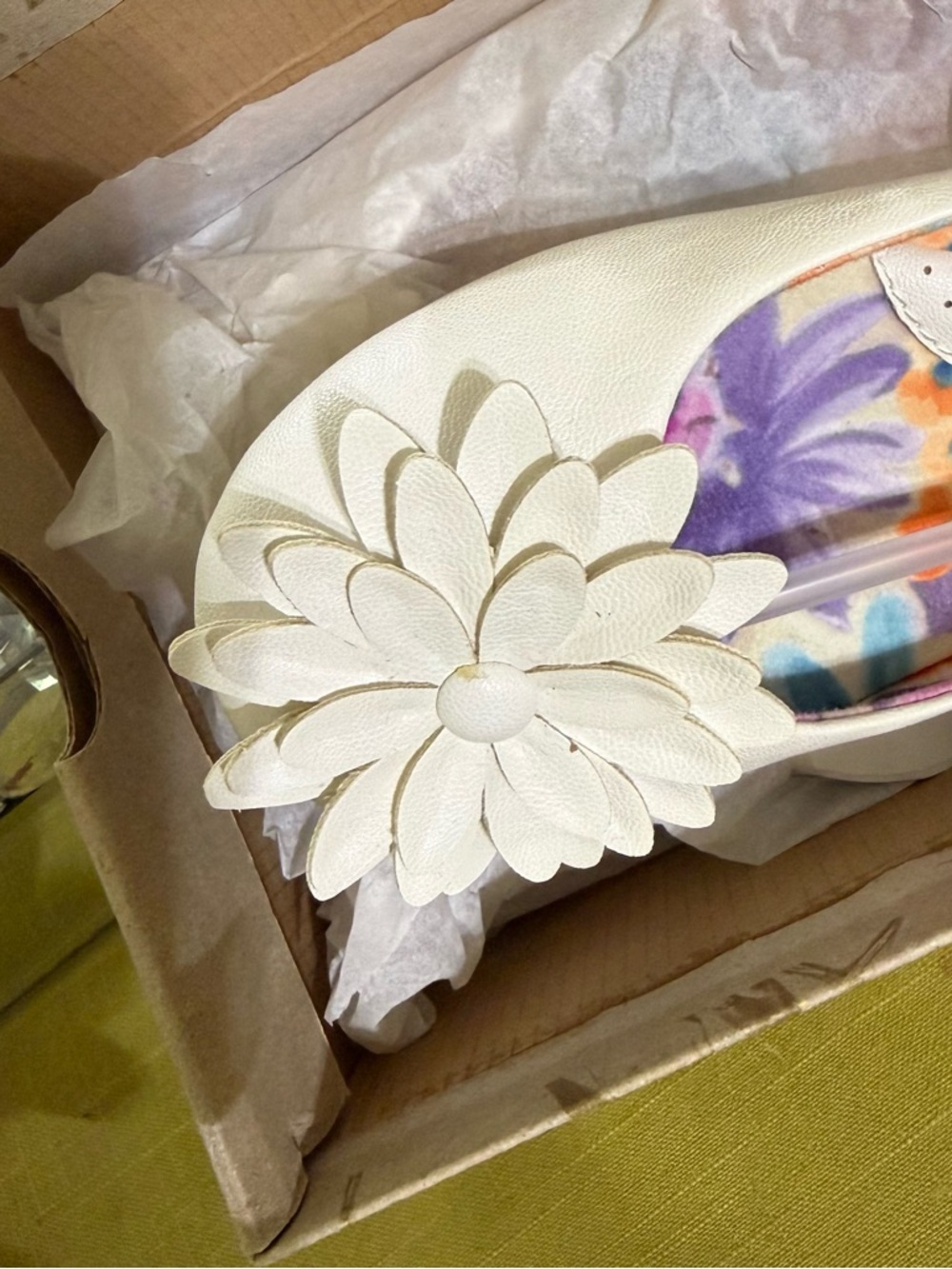 b.o.c. Cream Floral Applique Ballet Flats - Picture 5 of 16